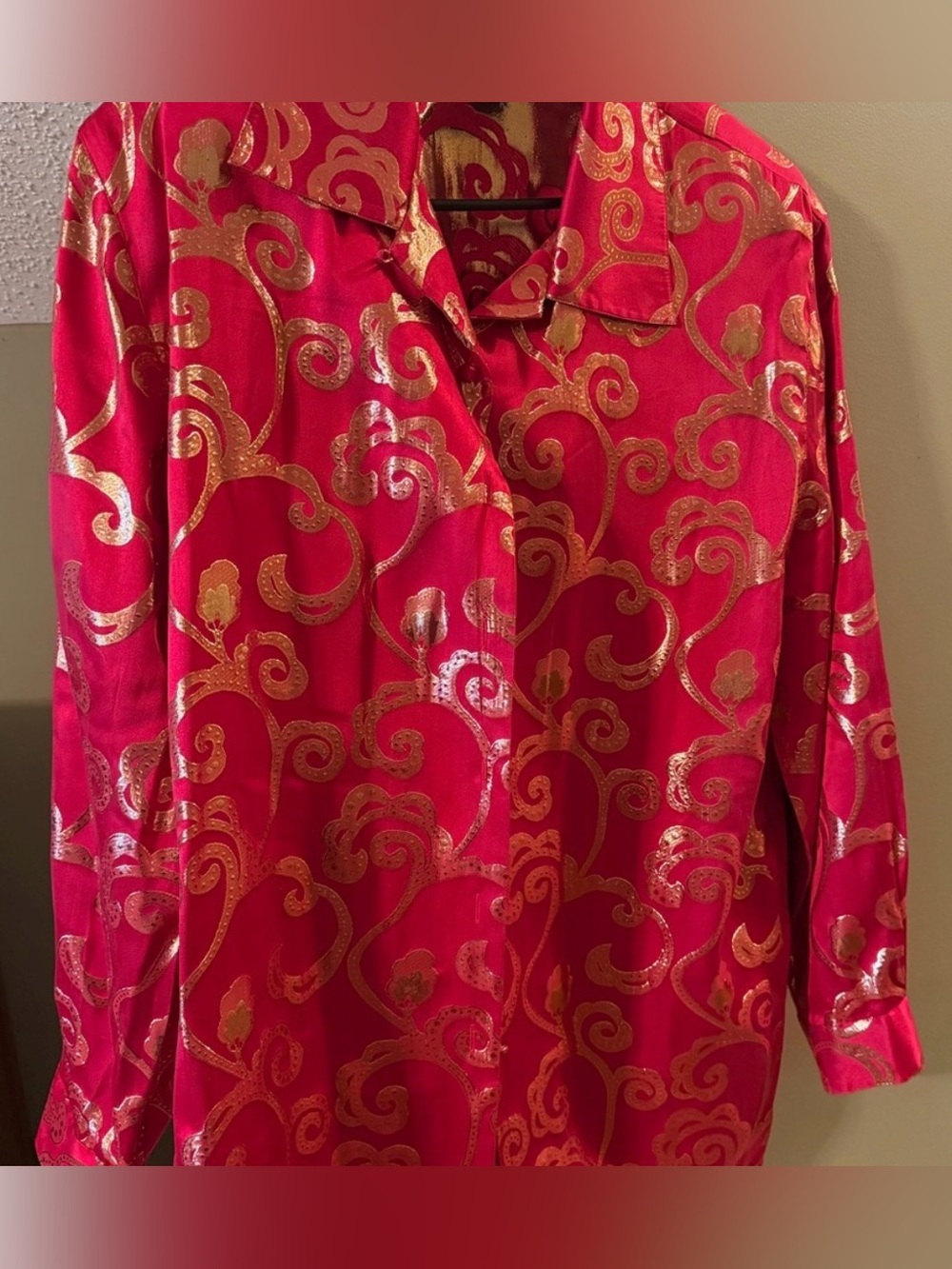 Red and Gold Blouse Lg 75 % SILK BLOUSE